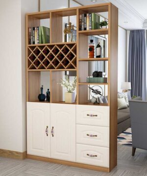 Tủ gỗ trang trí 2 cánh mở và 3 ngăn kéo có kệ để rượu TGC16