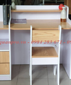 Bàn học BGC40 có giá sách và hộc 3 ngăn kéo