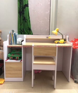 Bàn học có giá sách và hộc BGC40