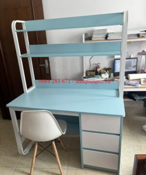 Bàn học khung sắt BGC65