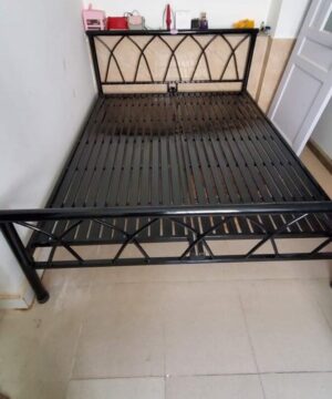Giường ngủ khung sắt GNS03